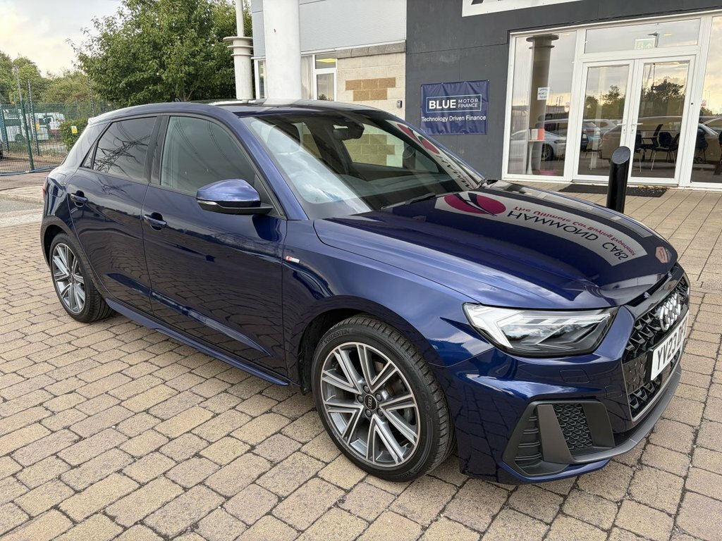 Audi A1 1L S Line YV23DFD Blue #2