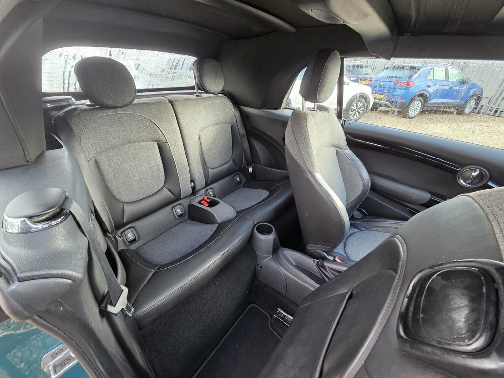 Mini Convertible 1.5L Cooper YH18MYL Blue #6