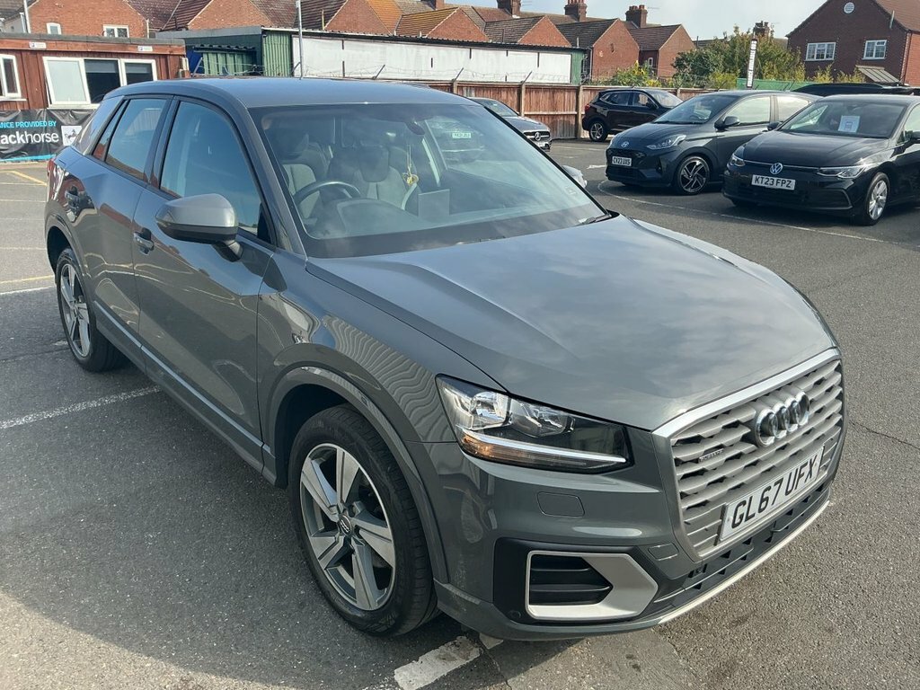 Audi Q2 2L Sport GL67UFX Grey #4