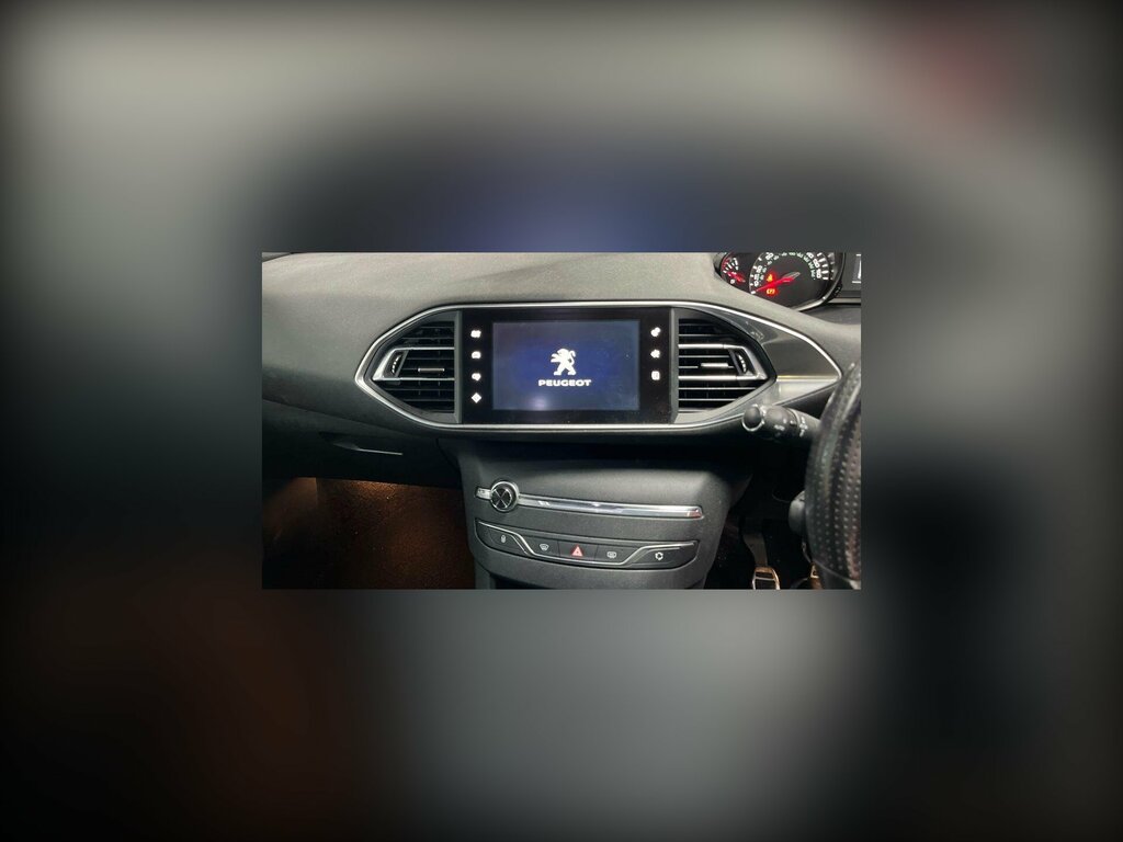Peugeot 308 SW 1.6L Active Black #3