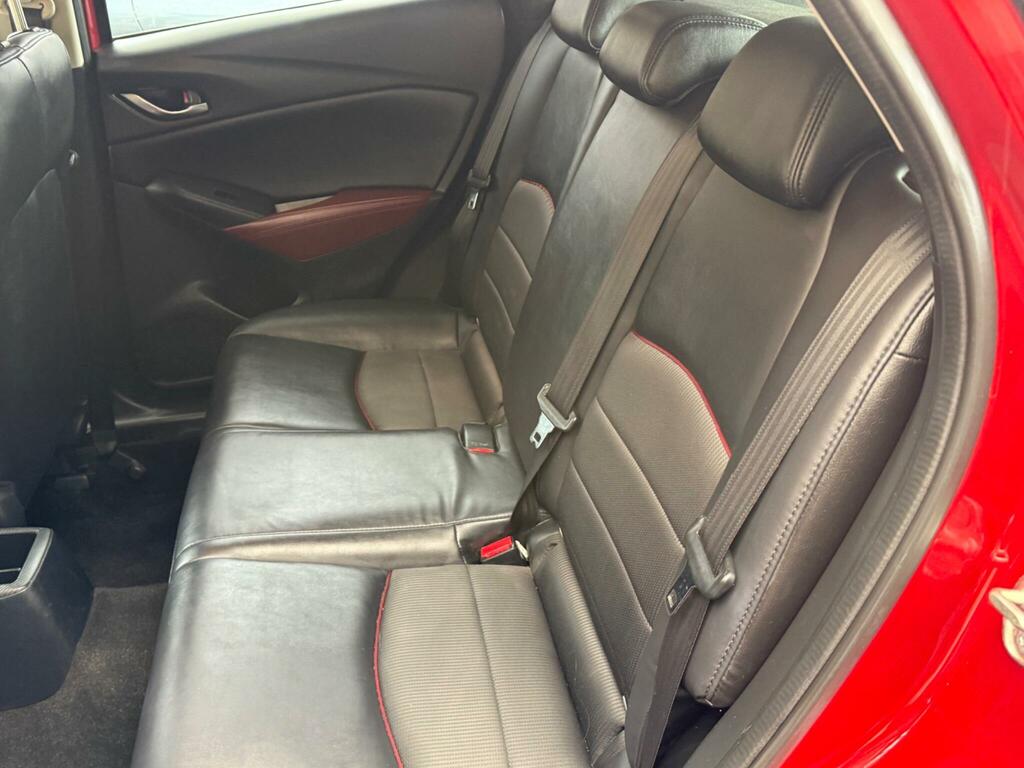 Mazda CX-3 Hatchback White #37
