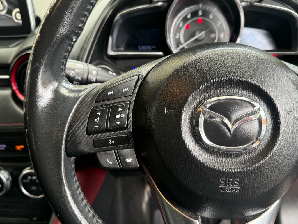 Mazda CX-3 Hatchback White #16