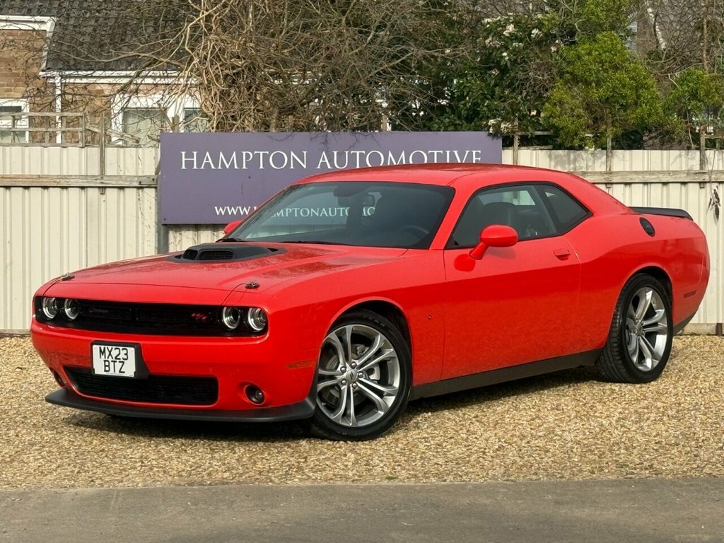 Dodge Challenger Coupe MX23BTZ Orange