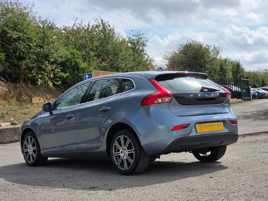 Volvo V40 Hatchback CU66WPP Blue #6
