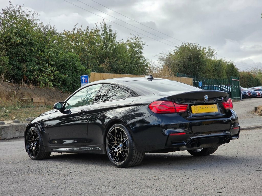BMW M4 M4 Competition Black #6