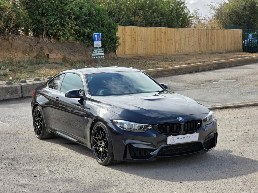 BMW M4 M4 Competition Black #2