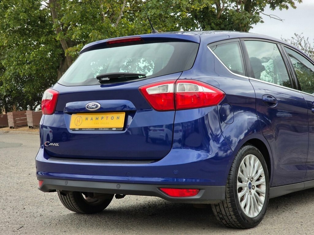 Ford C-Max Titanium Red #42