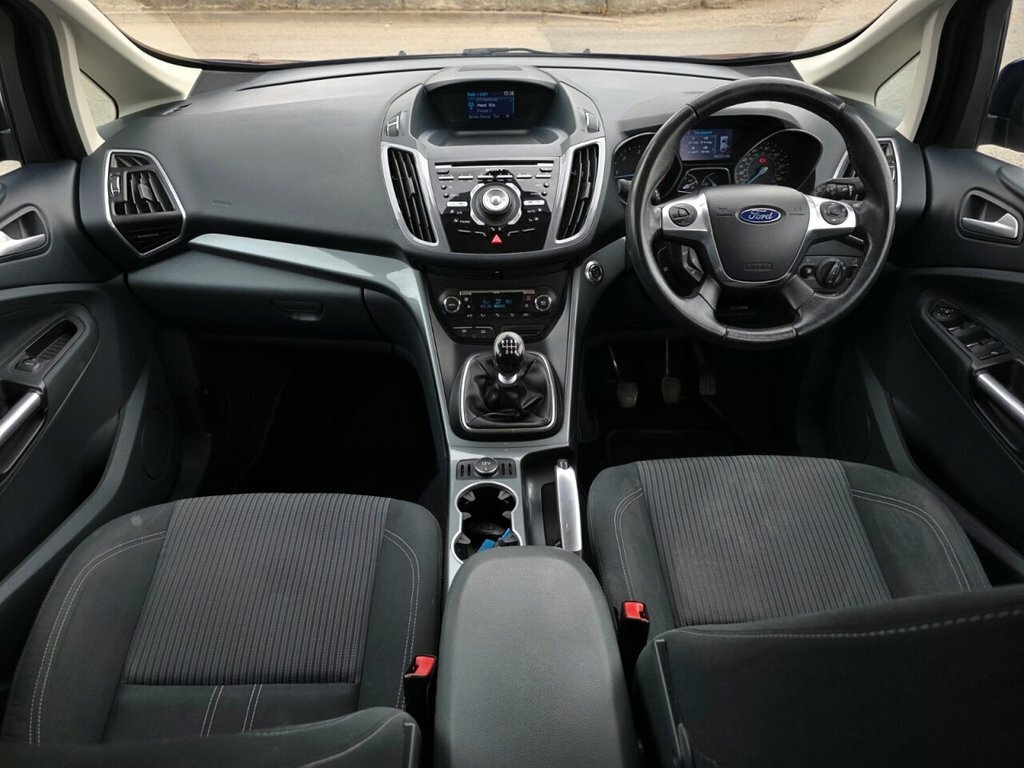 Ford C-Max Titanium Red #17