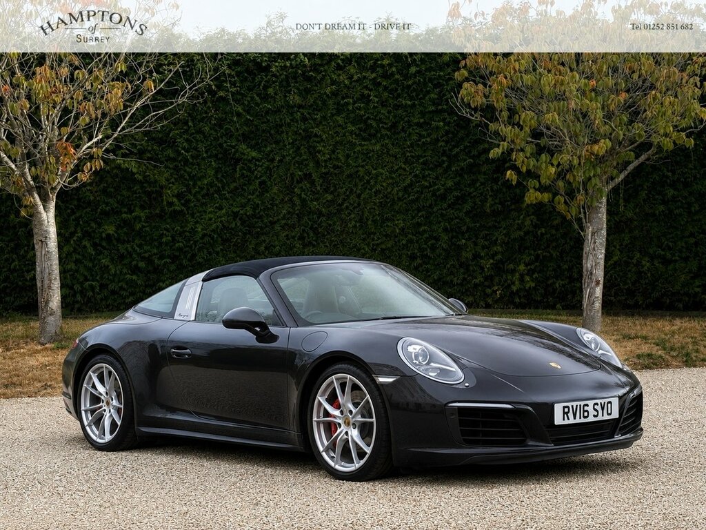 Porsche 911 T 991 4S Black