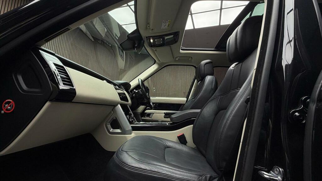 Land Rover Range Rover 4.4 Sd V8 Vogue Se 4Wd Euro 6 Ss LC18EPA Black #3