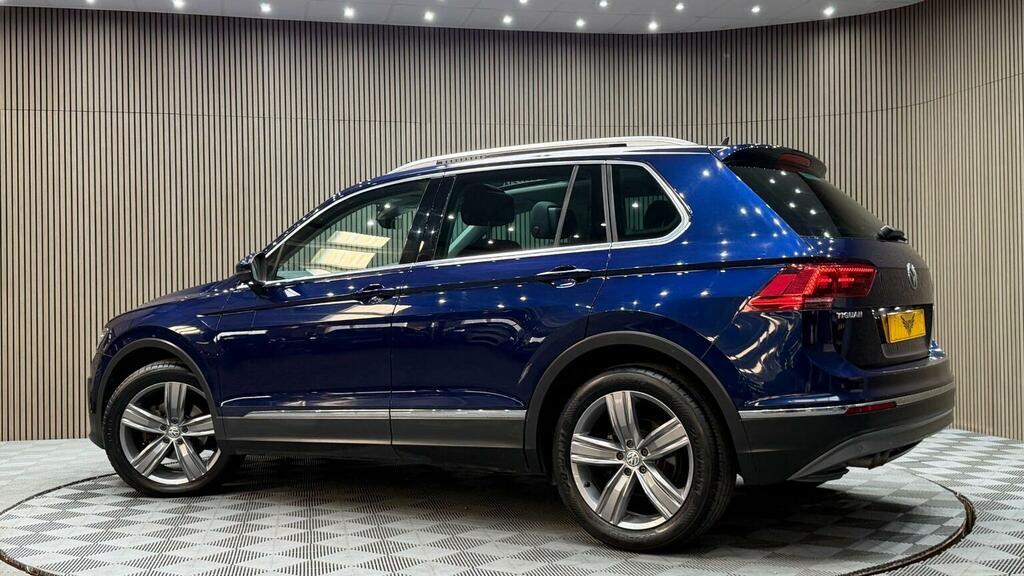 Volkswagen Tiguan 2.0 Tdi Bluemotion Tech Sel Dsg Euro 6 Ss Blue #2