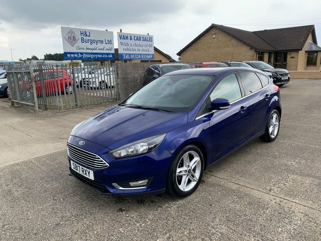 Ford Focus 1.0T Ecoboost Titanium Hatchback Blue