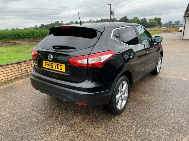 Nissan Qashqai 1.2 Dig-t N-tec Suv 2Wd Euro 6 Black #4