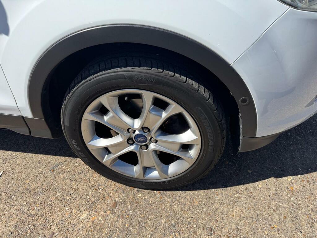 Ford Kuga Titanium Green #9