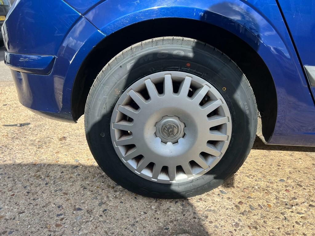 Vauxhall Astra Black #39