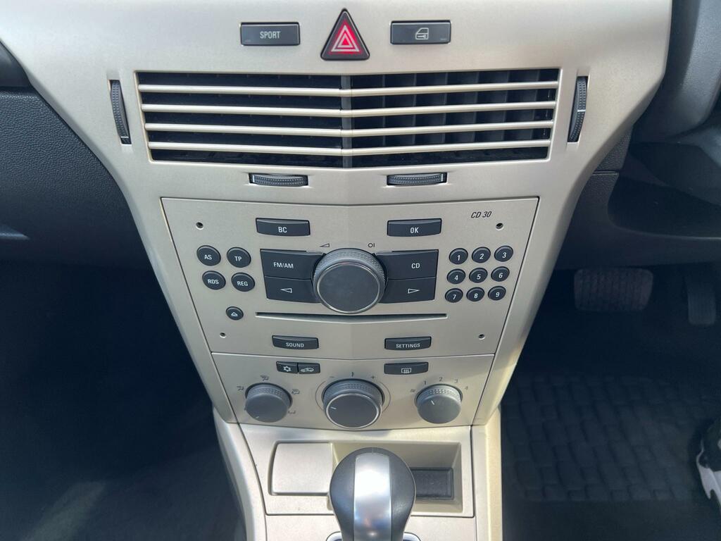 Vauxhall Astra Black #19