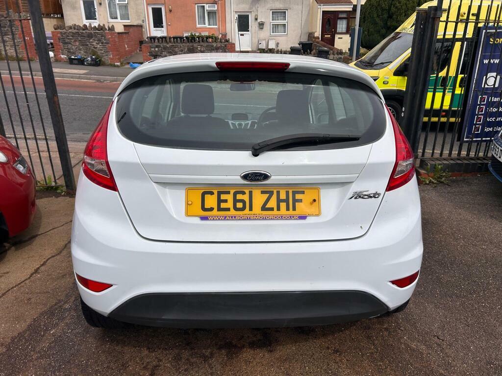 Ford Fiesta 1.25 Edge CE61ZHF White #5