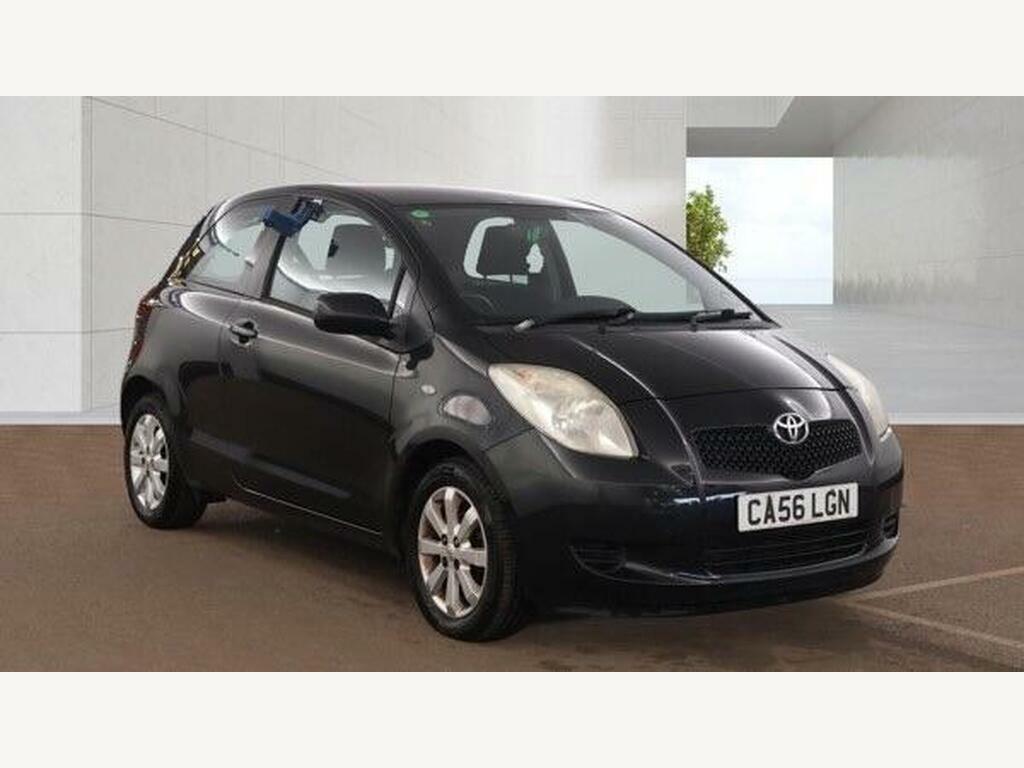 Toyota Yaris 1.3 Vvt-i Zinc Black