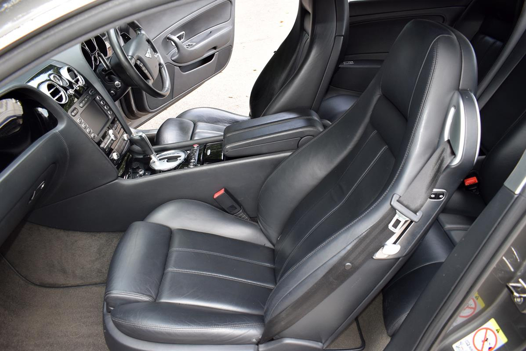 Bentley Continental Gt W12 Automatic Blue #26