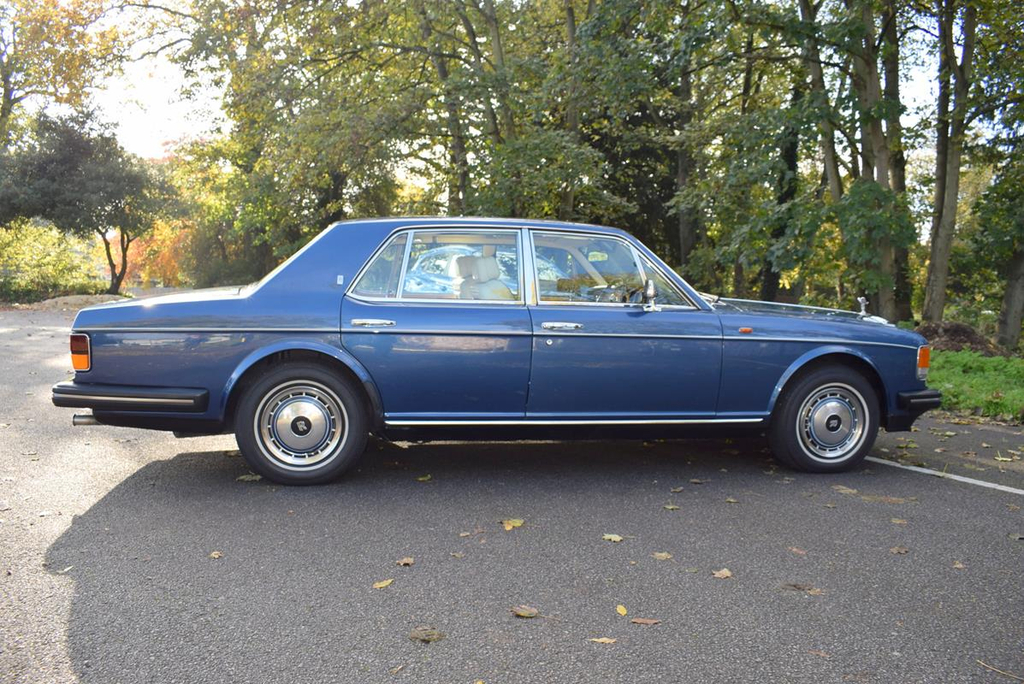 Rolls-Royce Silver Spirit II 4dr Auto Red #32