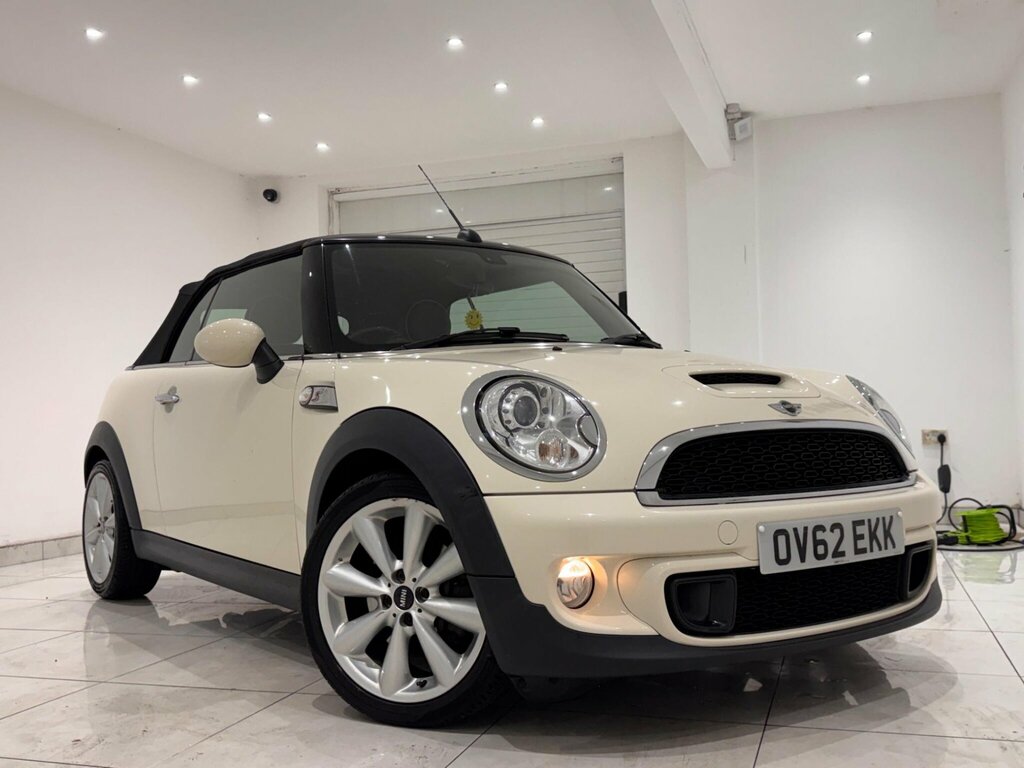 Mini Convertible 1.6 Cooper S Steptronic Euro 5 White