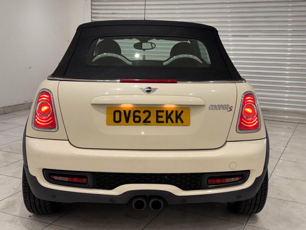 Mini Convertible Cooper S Black #9