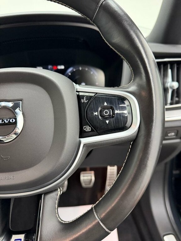 Volvo V60 2019 2.0 D4 R-design Plus Estate Grey #6