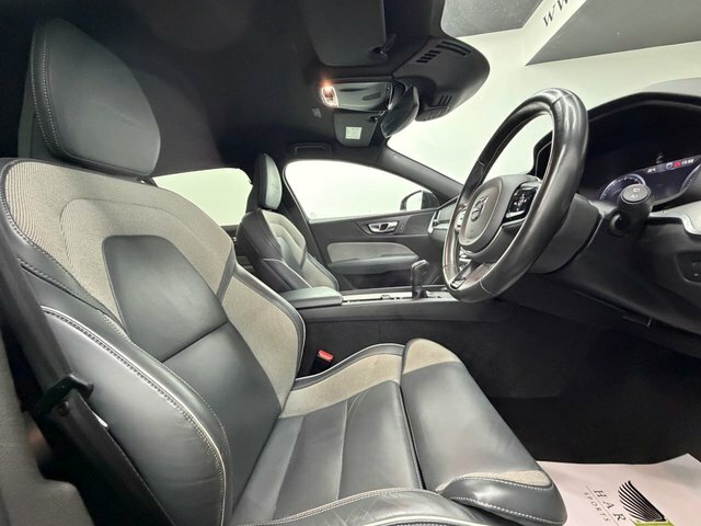 Volvo V60 2019 2.0 D4 R-design Plus Estate Grey #3