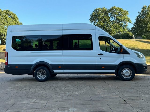 Ford Transit Custom 2017 2.2 Tdci 460 Hdt Trend Minibus Man White #3