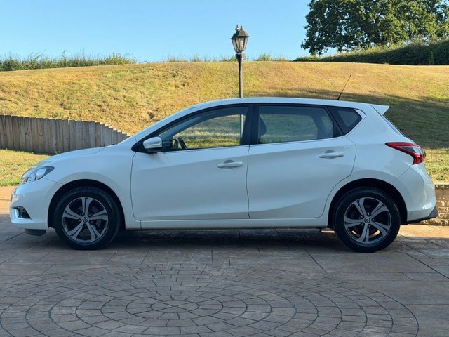 Nissan Pulsar 2015 1.2 Dig-t Visia Hatchback E YP65WYM White #4