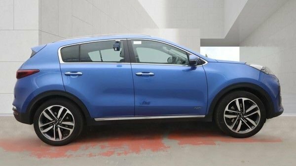 Kia Sportage 2019 1.6 Crdi 4 Suv Dct Awd Euro 6 Ss Blue #3
