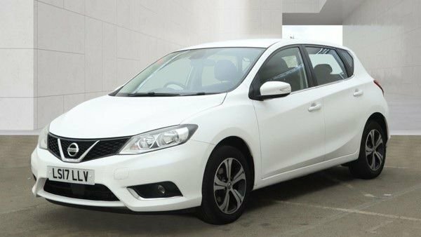Nissan Pulsar 2017 1.2 Dig-t Acenta Hatchback White #2