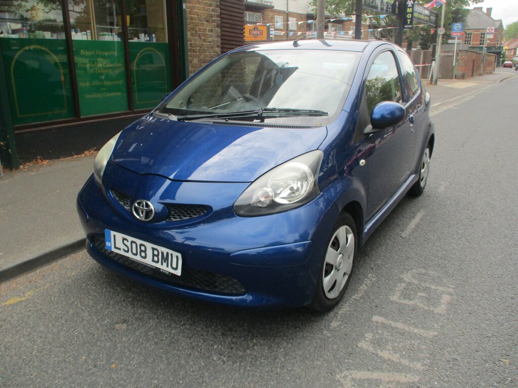 Toyota Aygo 1.0 Vvt-i Blue Hatchback Multimode Euro Blue