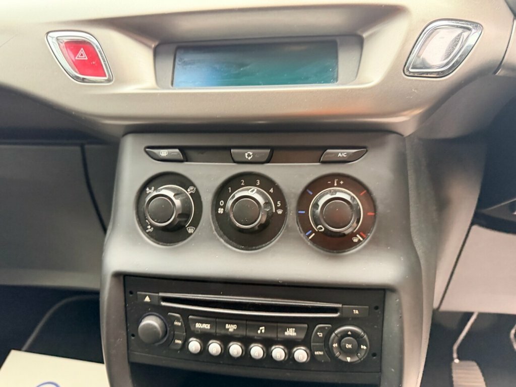 Citroen C3 1.4L Vtr WV63ZWW Red #6