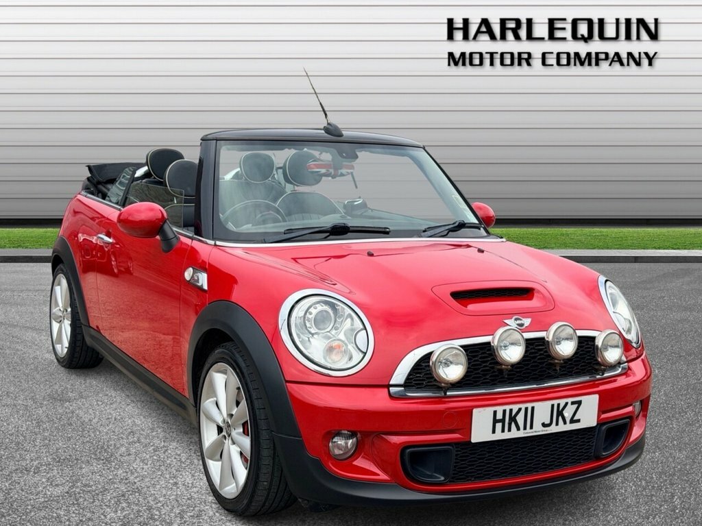 Mini Convertible 1.6L Cooper S Red