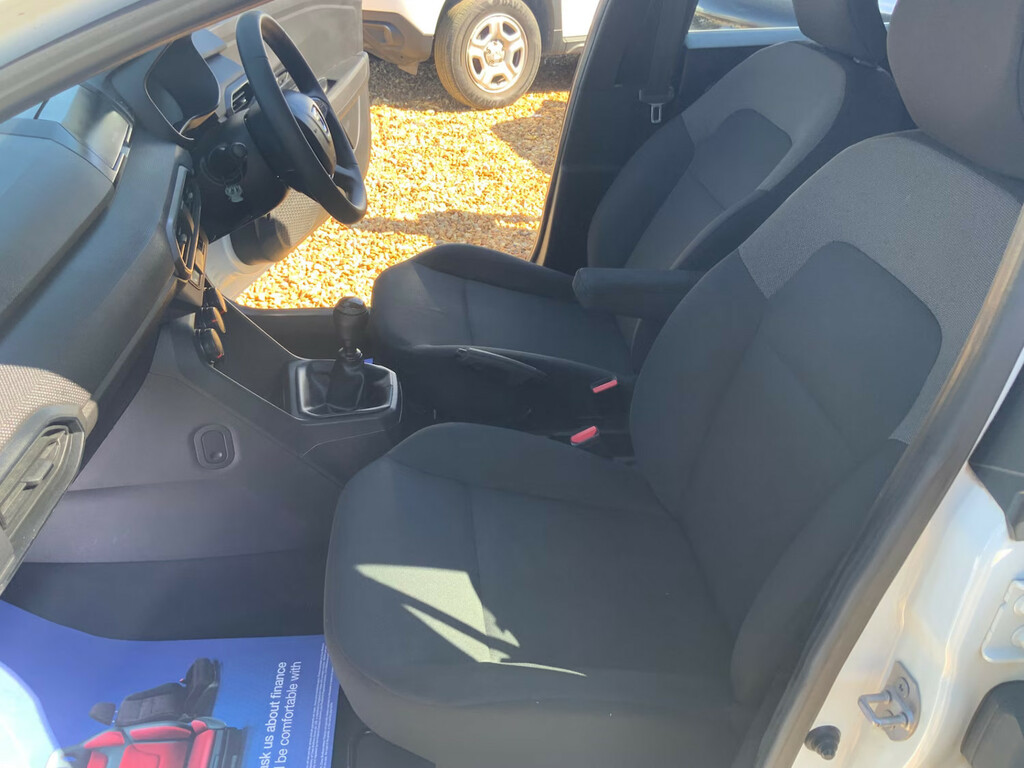 Dacia Sandero Hatchback  #12