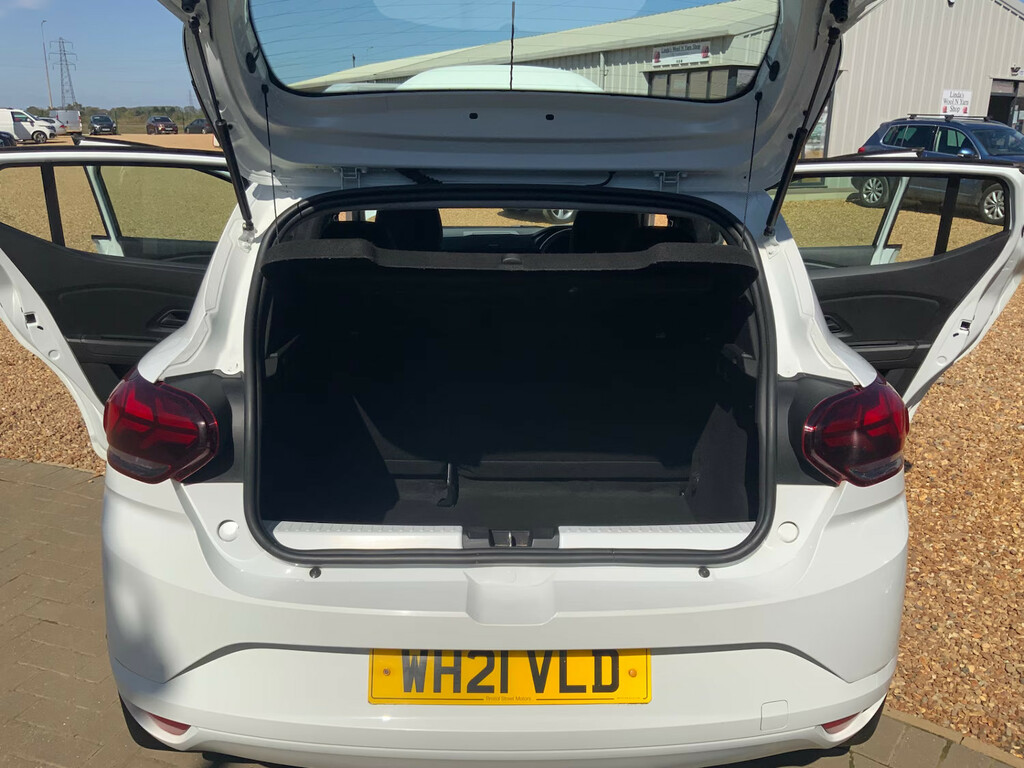 Dacia Sandero Hatchback  #15