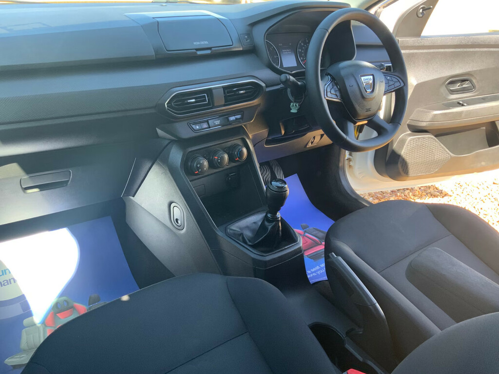 Dacia Sandero Hatchback  #9