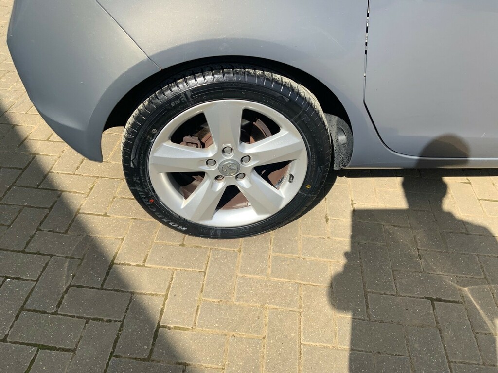 Vauxhall Meriva  Silver #22