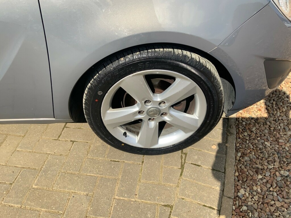 Vauxhall Meriva  Silver #21