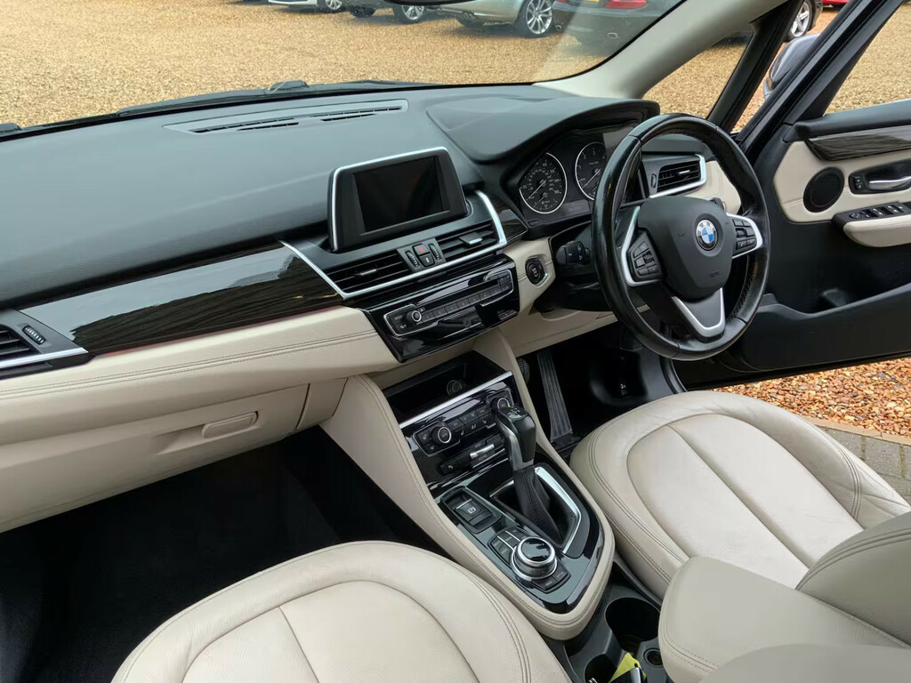BMW 2 Series   #11