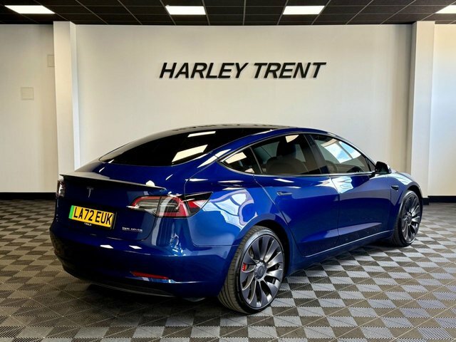 Tesla Model 3 Dual Motor Performance Saloon LA72EUK Blue #6