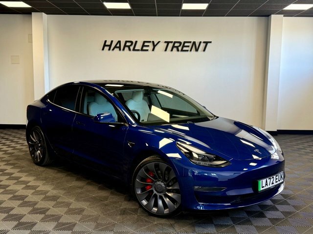 Tesla Model 3 Dual Motor Performance Saloon LA72EUK Blue