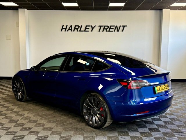 Tesla Model 3 Dual Motor Performance Saloon LA72EUK Blue #3