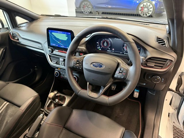 Ford Fiesta 1.5T Ecoboost St-3 Hatchback Eur White #2