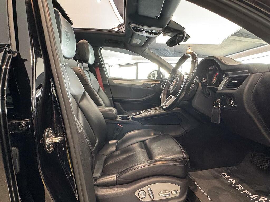 Porsche Macan #11