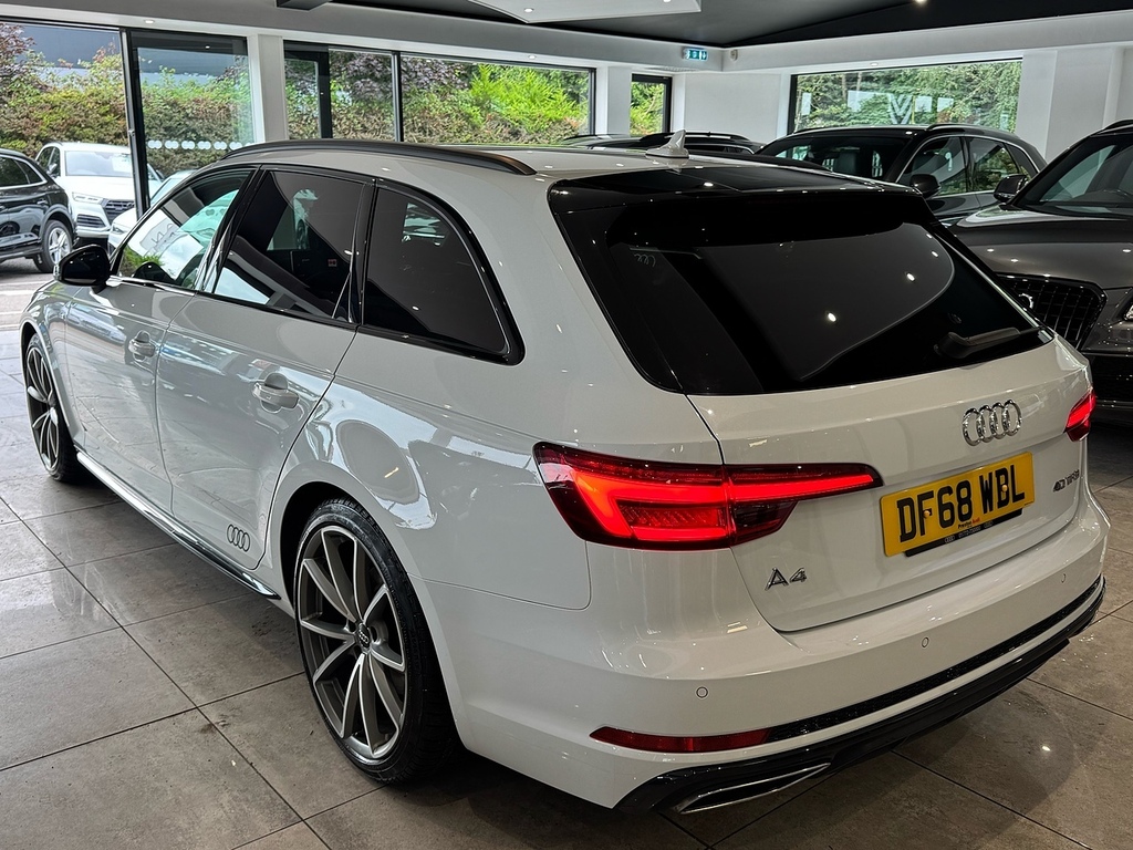 Audi A4 Avant Avant Tfsi Se White #16