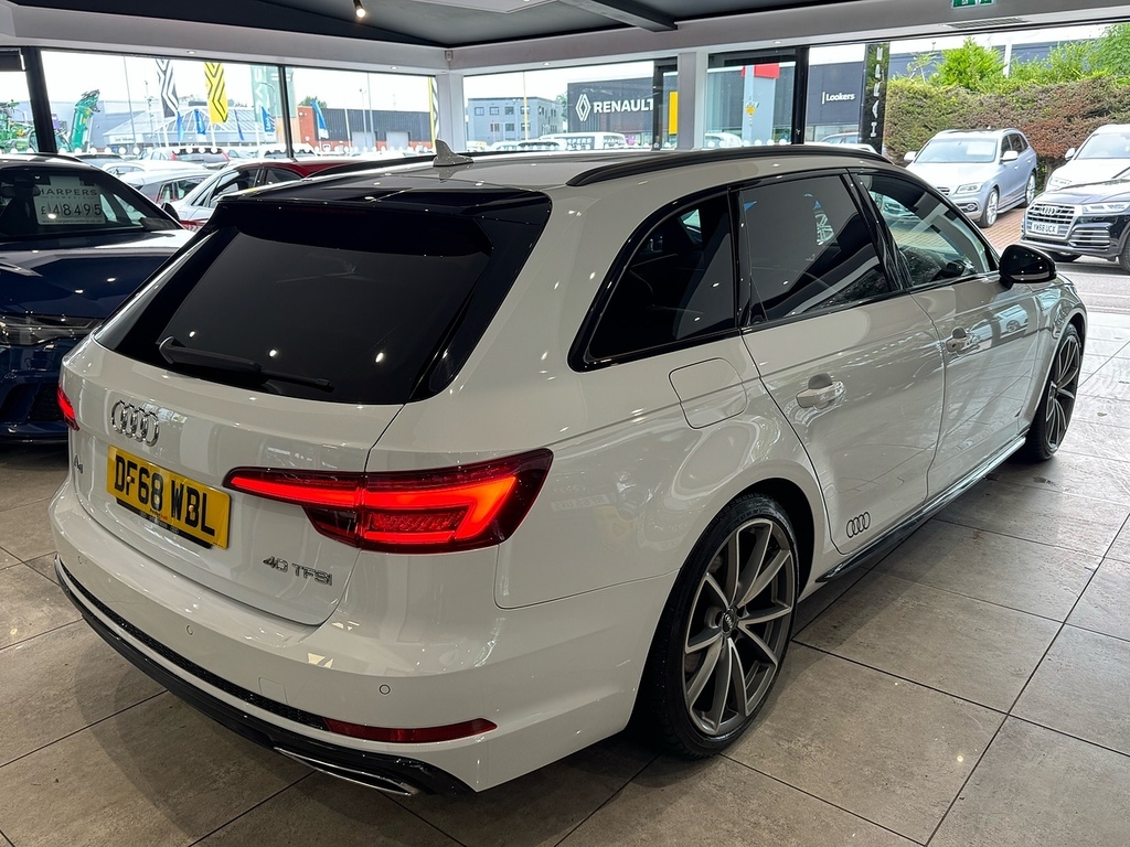 Audi A4 Avant Avant Tfsi Se White #19