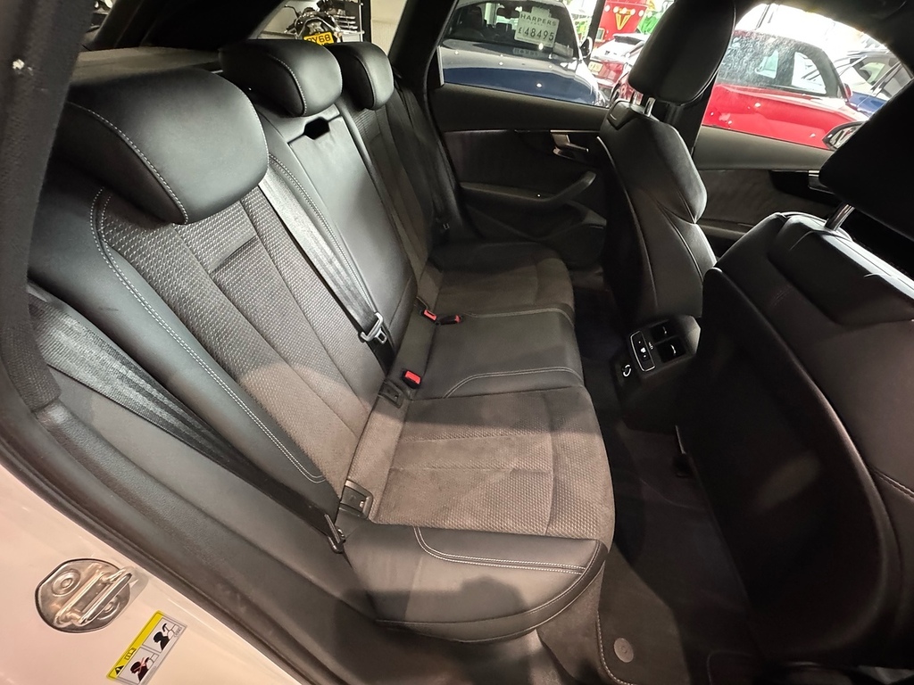 Audi A4 Avant Avant Tfsi Se White #7