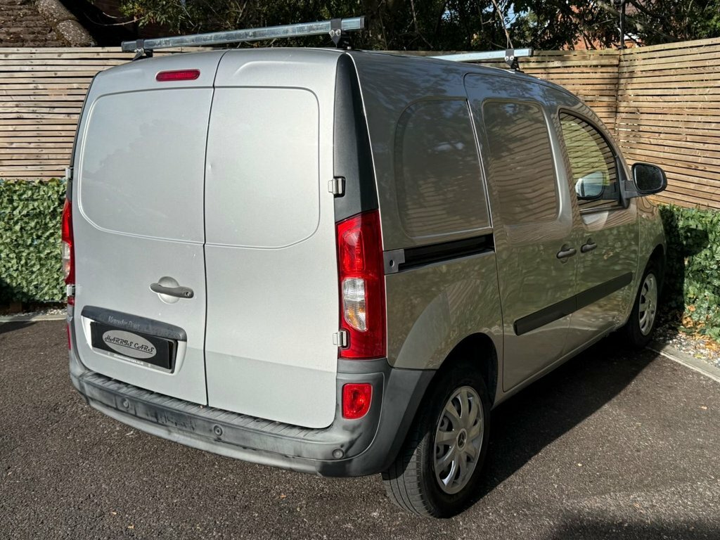 Mercedes-Benz CITAN 1.5L Null White #10